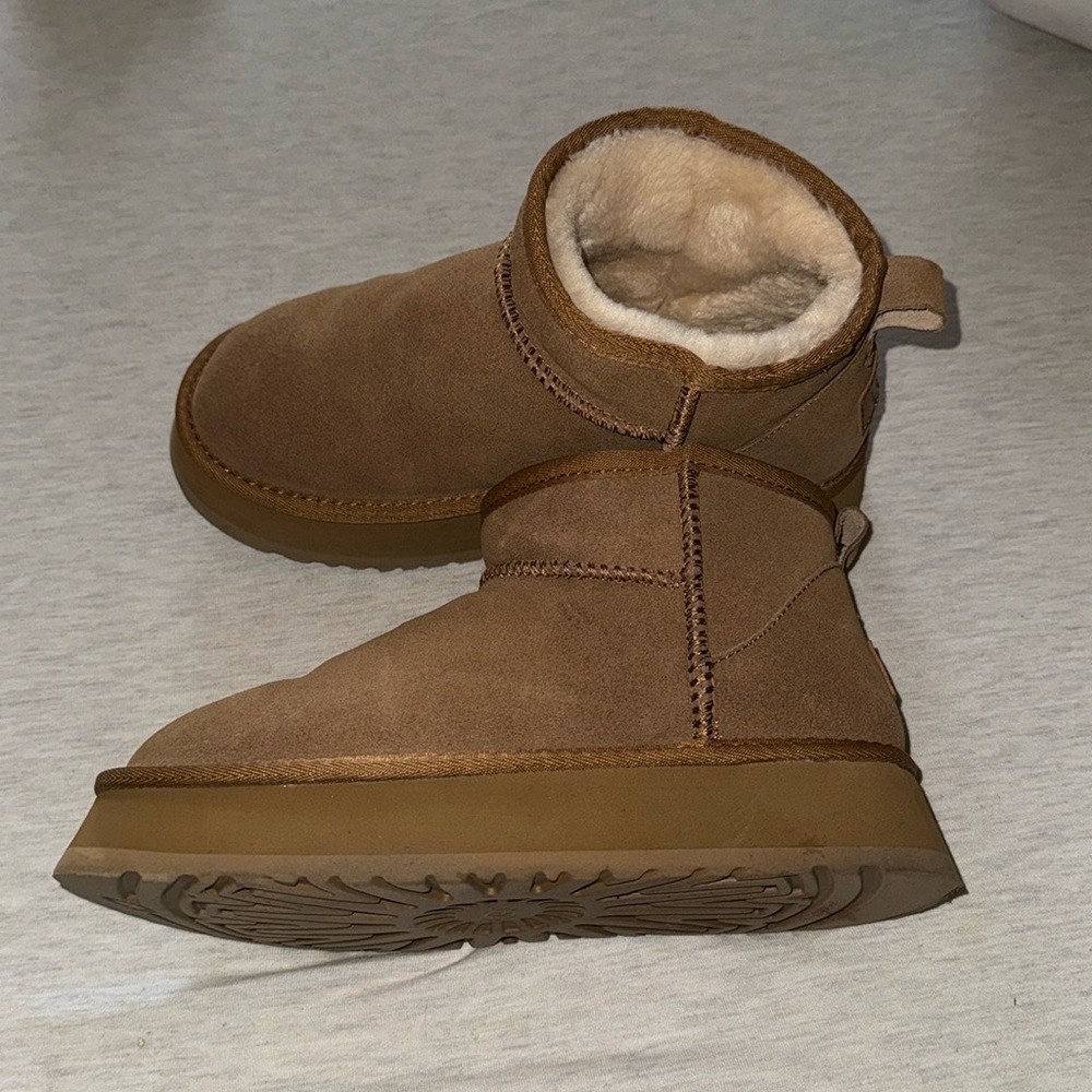 UGG Classic Ultra Mini Platform Suede Booties